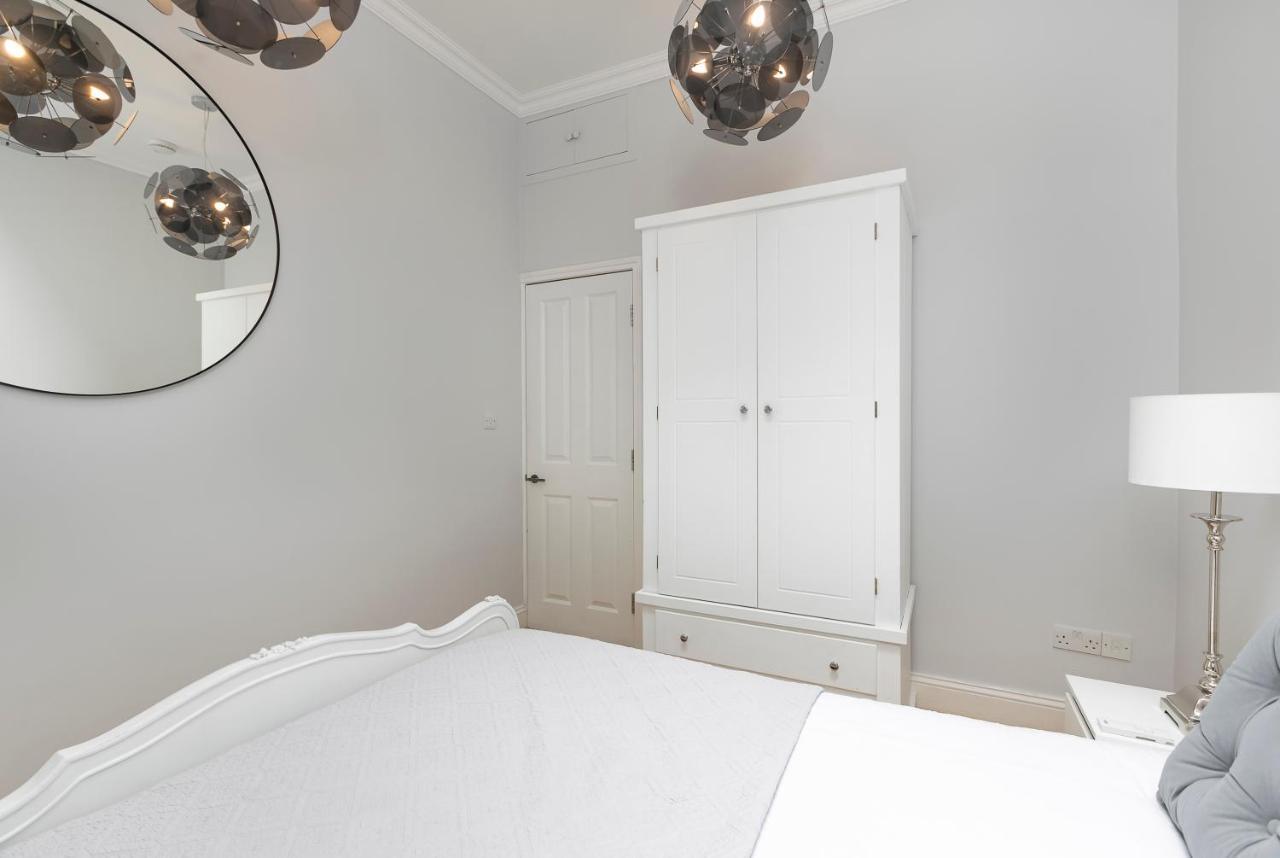Penthousestays Notting Hill - Spacious 3 Bedroom King Bed - Near Portobello Road & Kensington High Street Apartament Londra